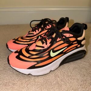 Women’s Nike Air Max Exosense Size 8.5